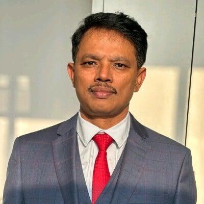 Expert Profile Pictrue